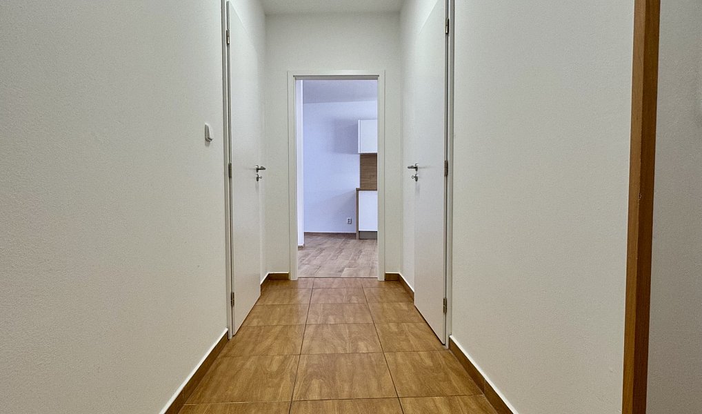 Pronájem bytu 2+kk 52 m², Znojmo – náhled fotky 13