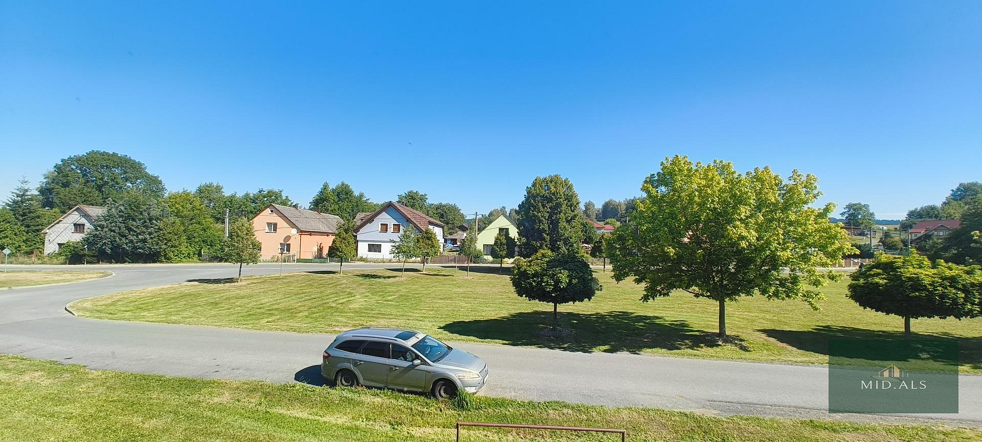 Pronájem bytu 2+1 52 m² – fotografie 5