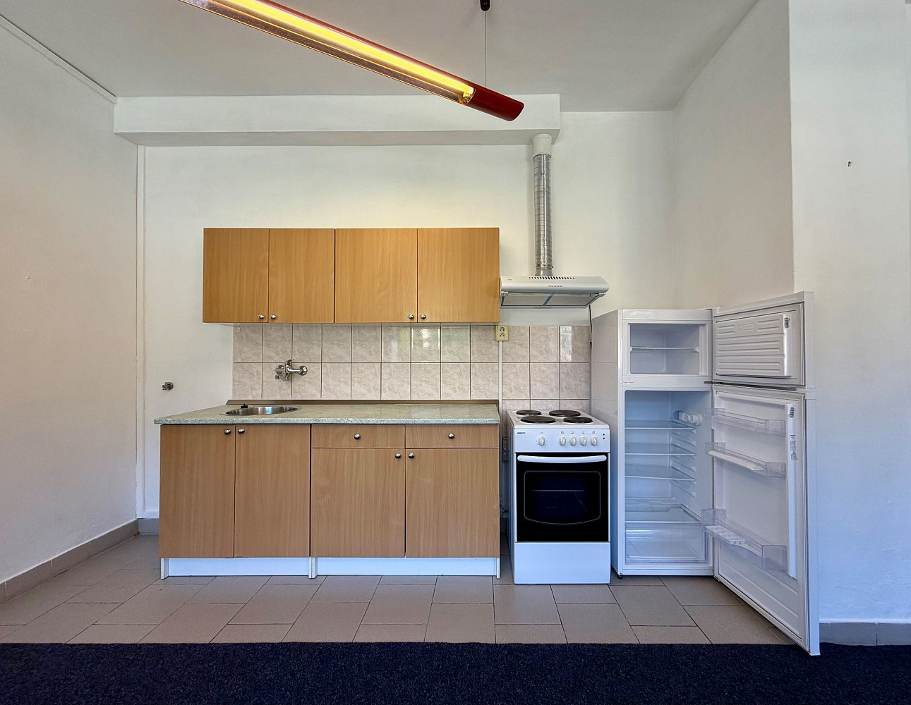 Pronájem bytu 1+kk 40 m² — photo 2