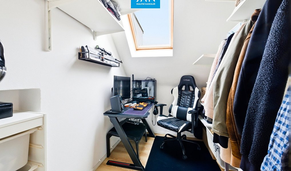Prodej bytu 3+1 104 m², Praha – náhled fotky 7