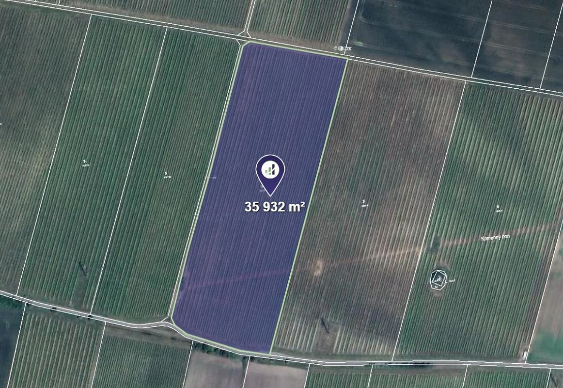 Prodej pole 35 932 m²