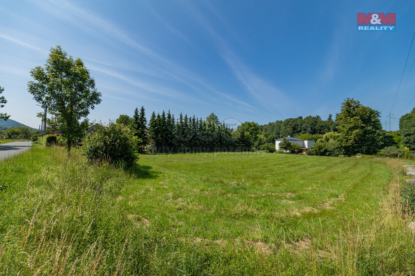 Prodej stavebního pozemku 1 000 m² – fotografie 4