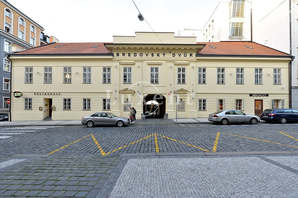 Pronájem kanceláře 300 m², Praha - Nové Město – pohled 4