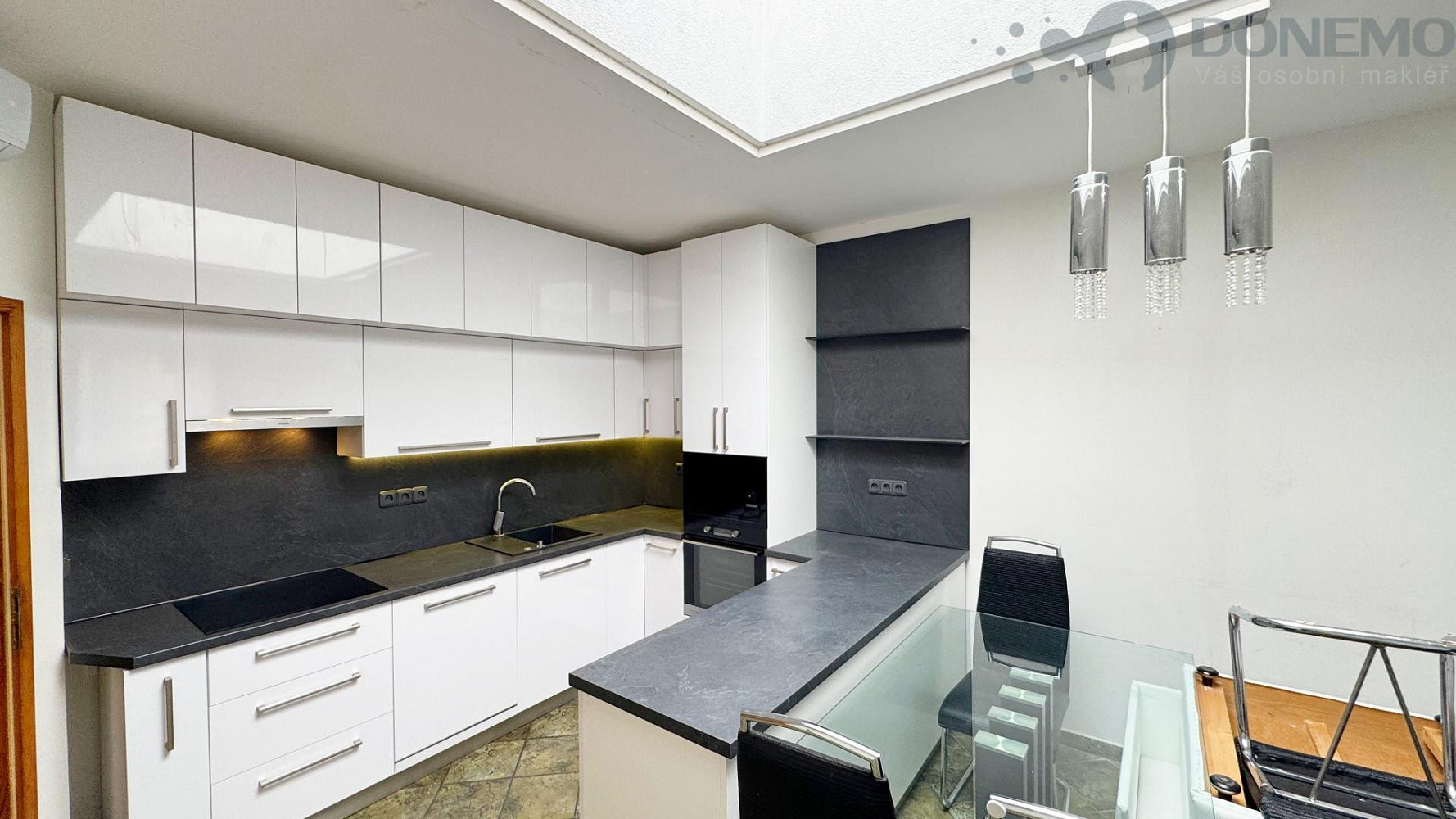 Pronájem bytu 2+kk 60 m²