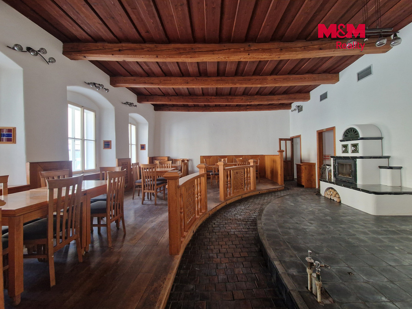 Pronájem restaurace 132 m² – fotografie 2