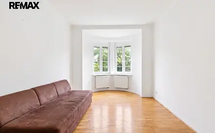 Prodej bytu 3+1 80 m², Jaromírova, Praha 2 - Nusle