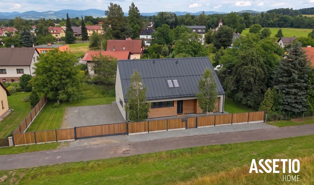 Prodej domu 159 m² s pozemkem 1 783 m², Smilovice – náhled fotky 3