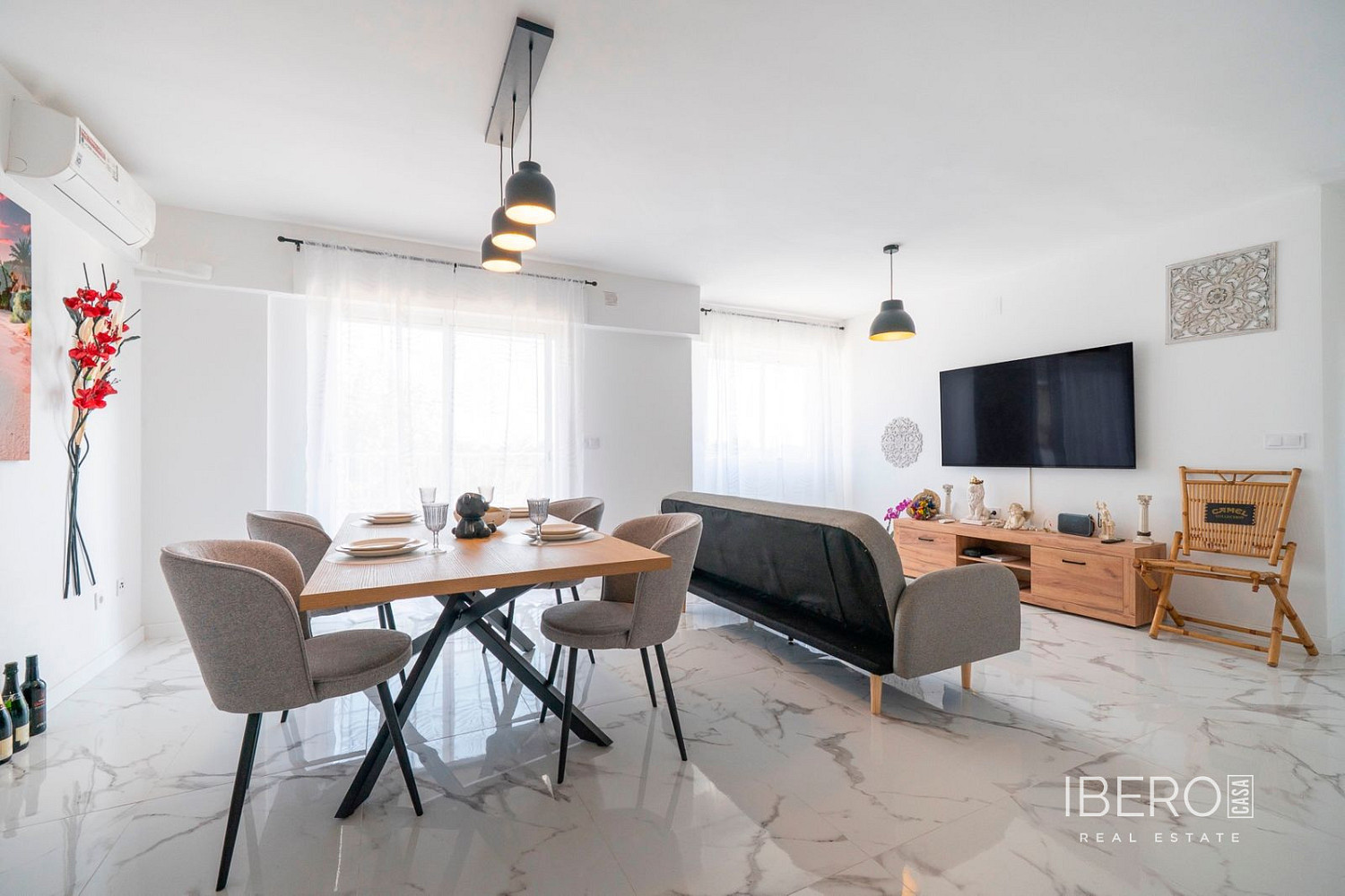 Prodej bytu 3+kk 89 m² — photo 2