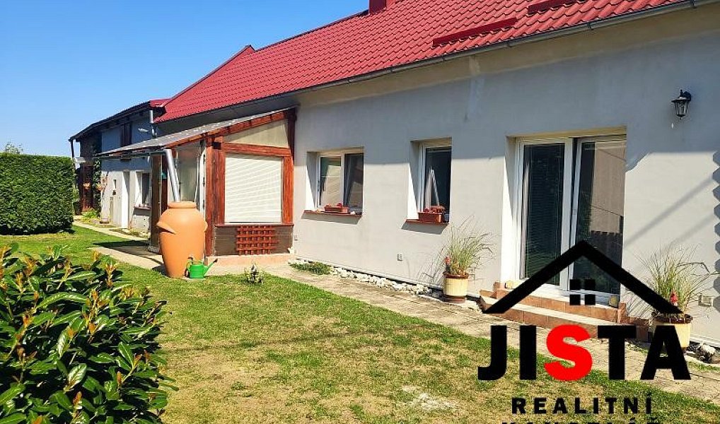 Prodej domu 250 m² s pozemkem 1 873 m², Babice – náhled fotky 28