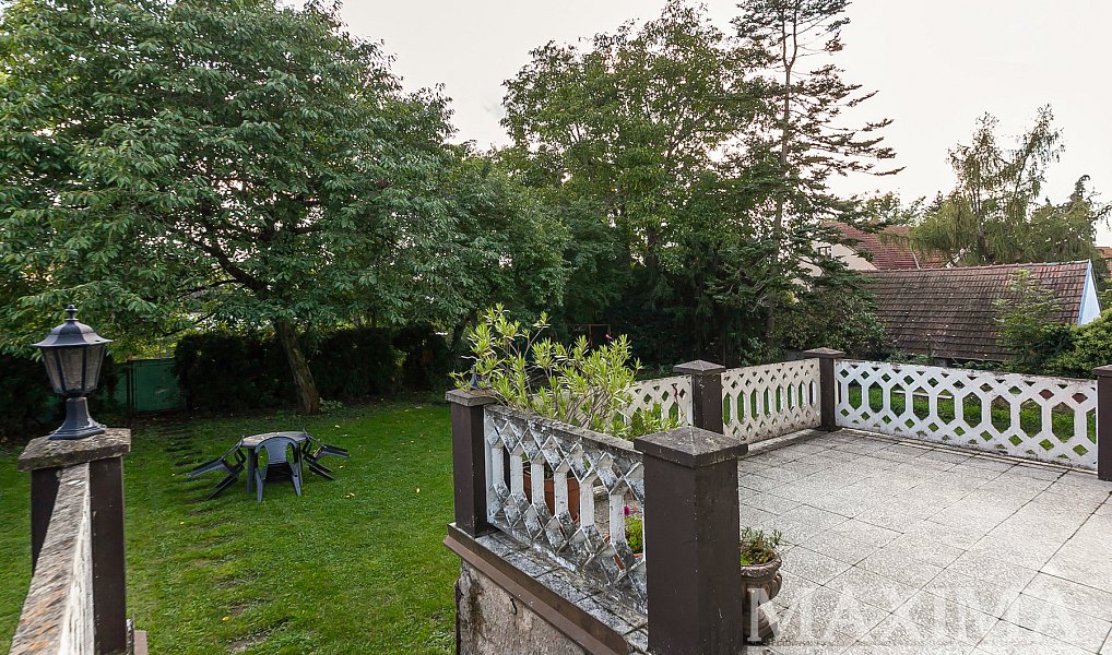 Prodej domu 270 m² s pozemkem 868 m², Modletice – náhled fotky 2