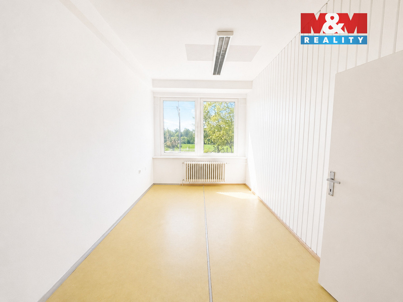 Pronájem kanceláře 67 m² – fotografie 4