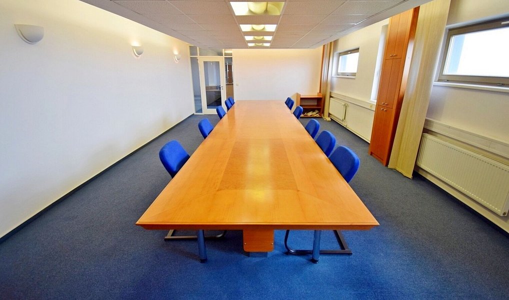 Pronájem kanceláře 192 m², Zdiby – náhled fotky 3