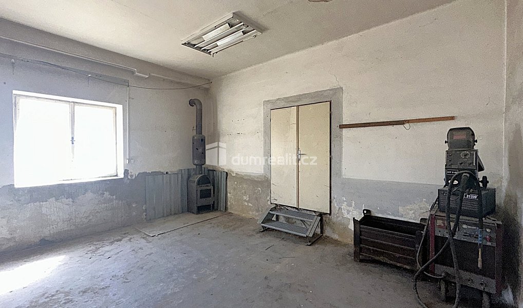 Pronájem výrobních prostor 292 m², Podivín – náhled fotky 3
