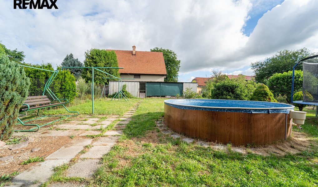 Prodej domu 234 m² s pozemkem 999 m², Týnec nad Labem – náhled fotky 50