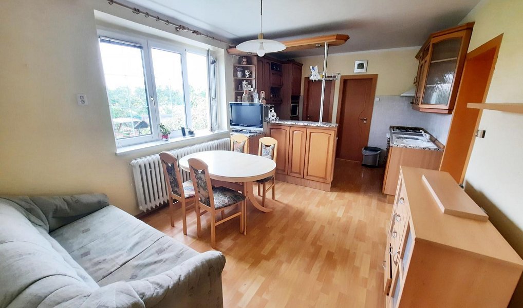 Pronájem domu 120 m² s pozemkem 1 198 m², Pohořelice – náhled fotky 4