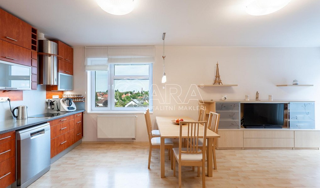 Prodej bytu 3+kk 76 m², Čelákovice – náhled fotky 4