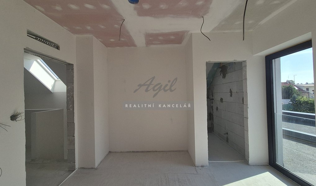 Prodej domu 319 m² s pozemkem 319 m², Slavkov u Brna – náhled fotky 25