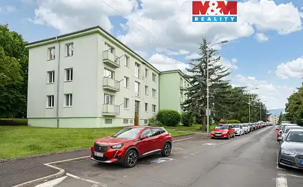 Prodej bytu 2+1 47 m², Buzulucká, Teplice - Řetenice