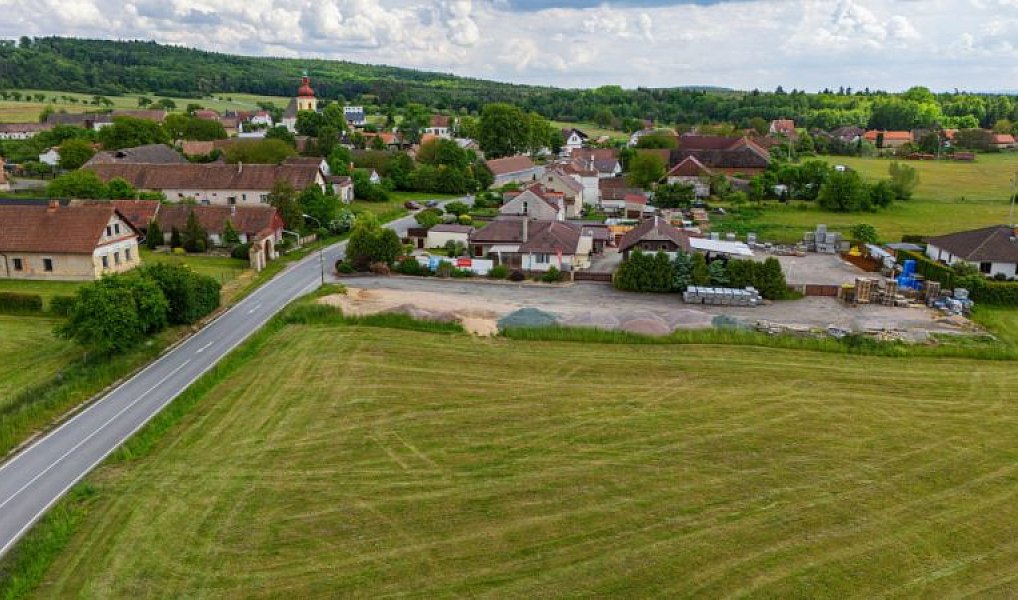 Prodej komerčního pozemku 1 241 m², Týniště nad Orlicí – náhled fotky 4