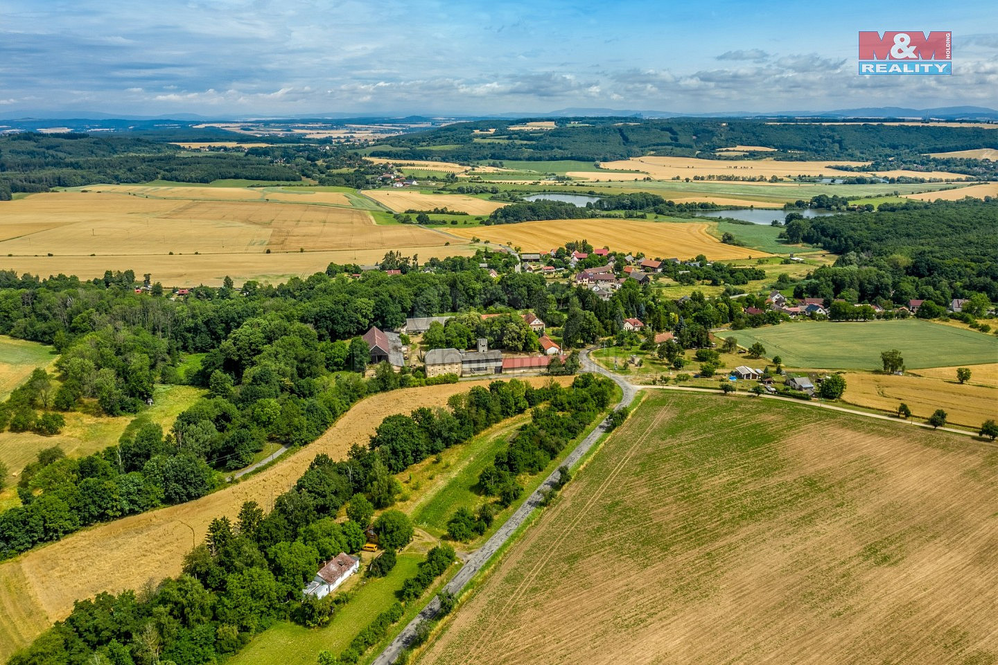 Prodej stavebního pozemku 1 810 m²