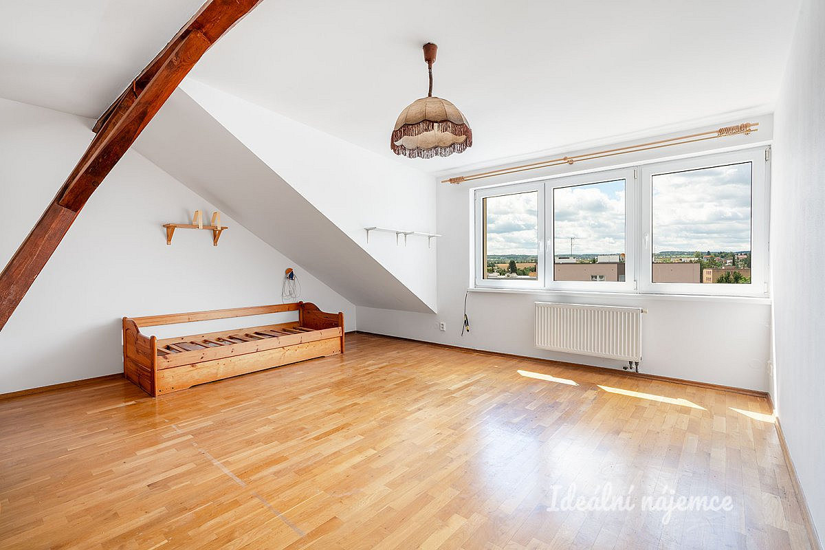 Pronájem bytu 1+1 43 m² – fotografie 2
