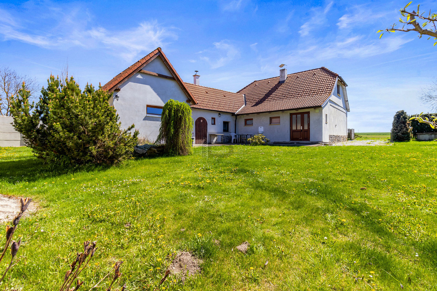 Prodej domu 85 m² s pozemkem 599 m² – fotografie 2