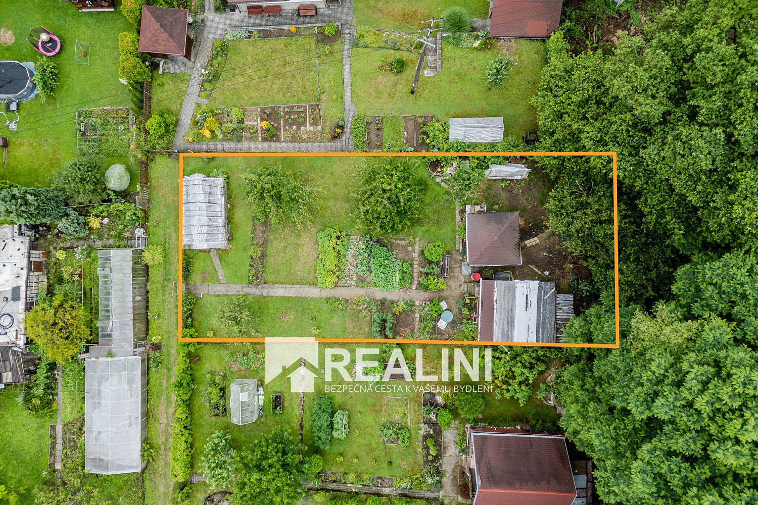 Prodej zahrady 472 m²