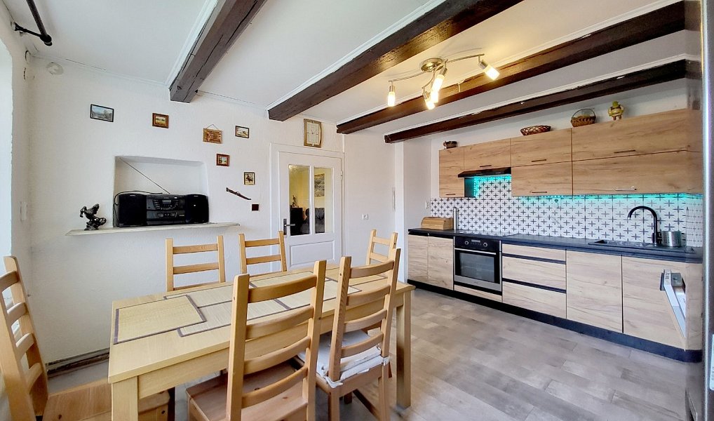 Prodej domu 105 m² s pozemkem 2 023 m², Kožušice – náhled fotky 3