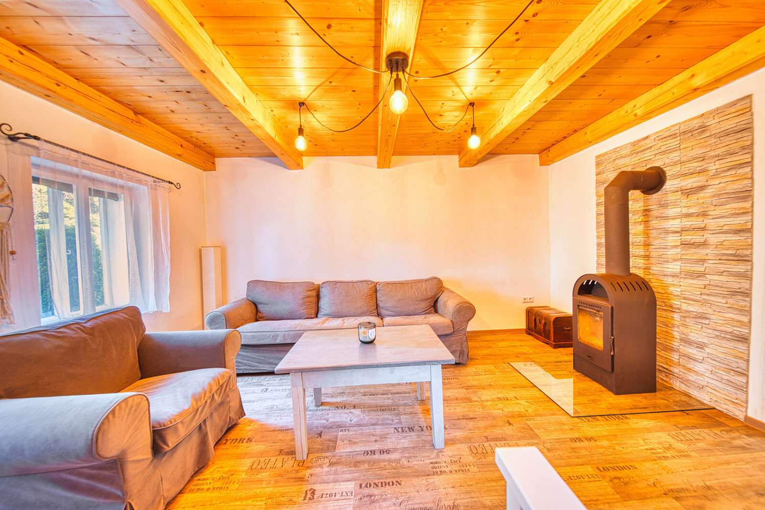 Prodej chaty/chalupy 90 m² s pozemkem 792 m² – fotografie 2