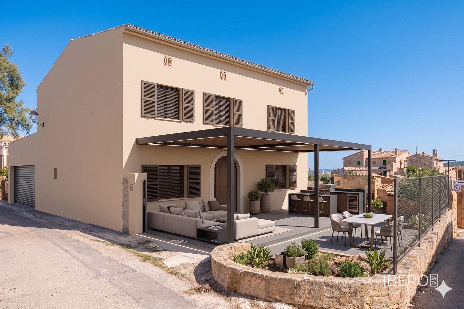 Prodej domu 293 m² s pozemkem 3 719 m²