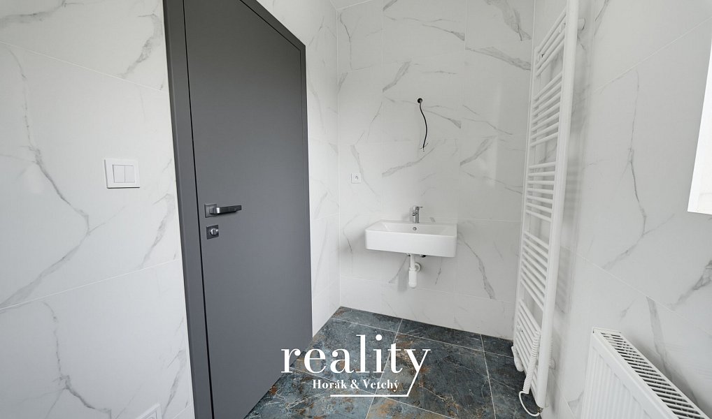 Prodej bytu 2+kk 36 m², Herálec – náhled fotky 9