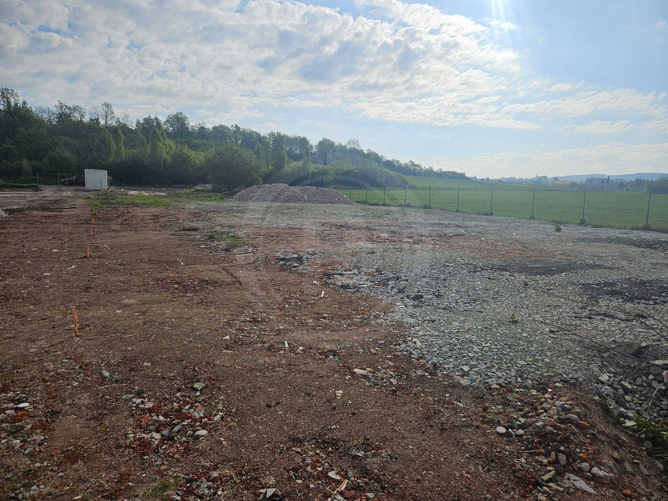 Prodej komerčního pozemku 4 924 m² – fotografie 2