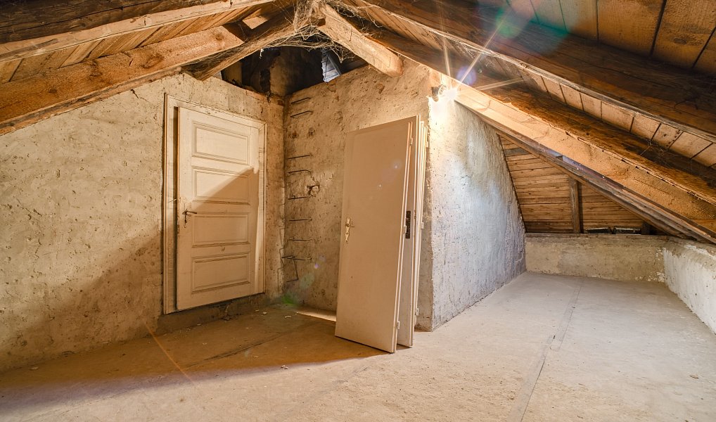 Prodej domu 260 m² s pozemkem 1 378 m², Vřesina – náhled fotky 32