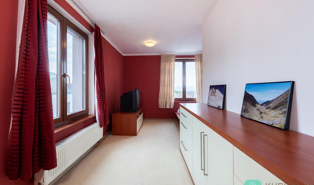Prodej domu 265 m² s pozemkem 1 277 m², Košťany – náhled fotky 35