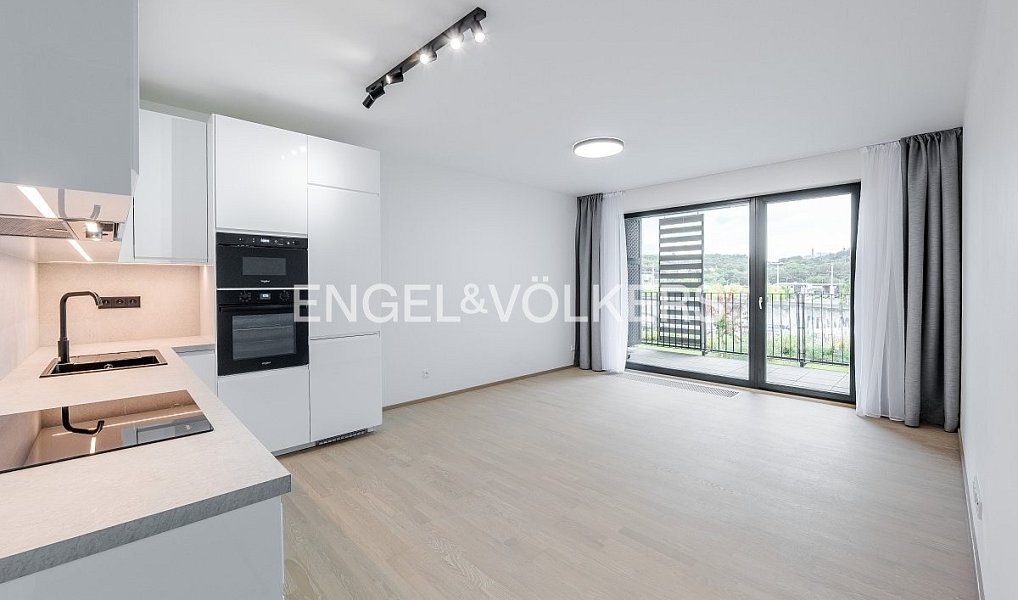 Pronájem bytu 2+kk, 56 m², Modřany - Praha 12, Praha