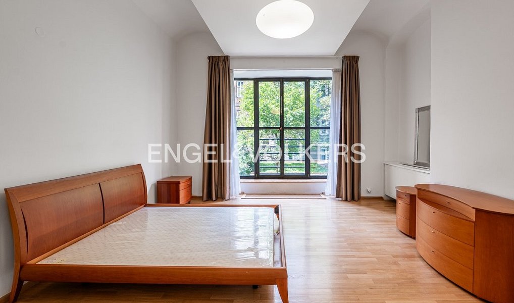 Pronájem bytu 3+1 115 m², Praha – náhled fotky 4