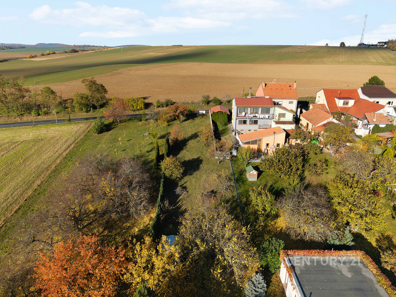 Prodej stavebního pozemku 650 m² – fotografie 3