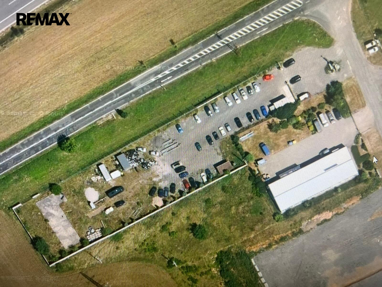 Prodej komerčního pozemku 3 797 m²