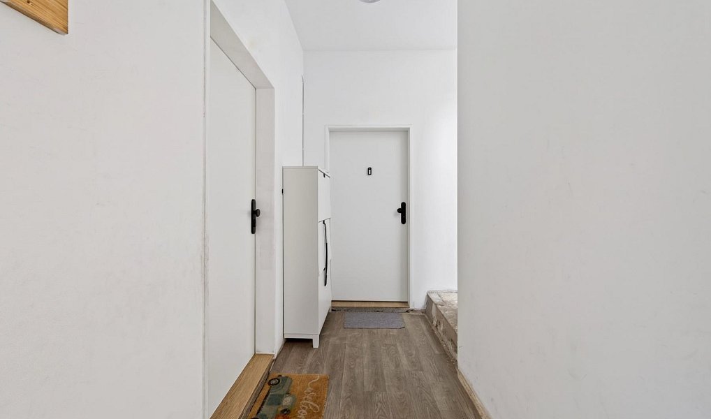 Prodej domu 381 m² s pozemkem 261 m², Plzeň – náhled fotky 27