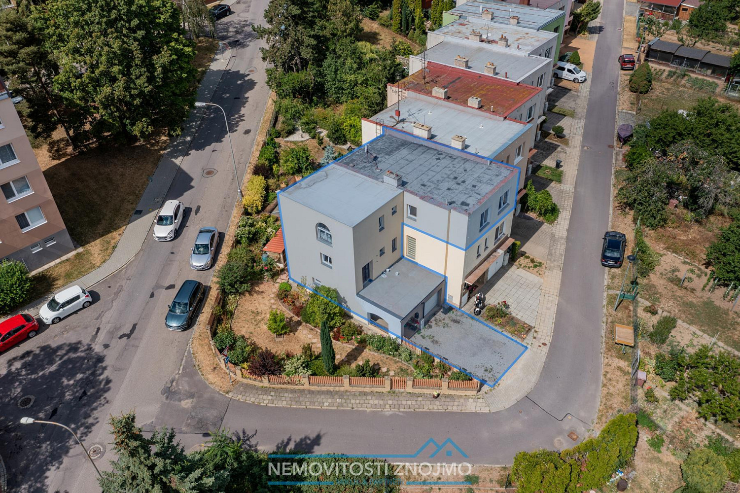 Prodej domu 229 m² s pozemkem 438 m² – fotografie 4