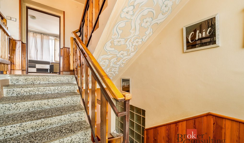 Prodej domu 220 m² s pozemkem 493 m², Blučina – náhled fotky 36