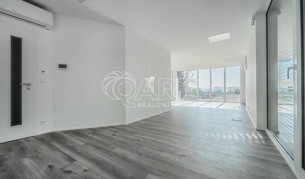 Pronájem kanceláře 96 m², Praha – náhled fotky 15