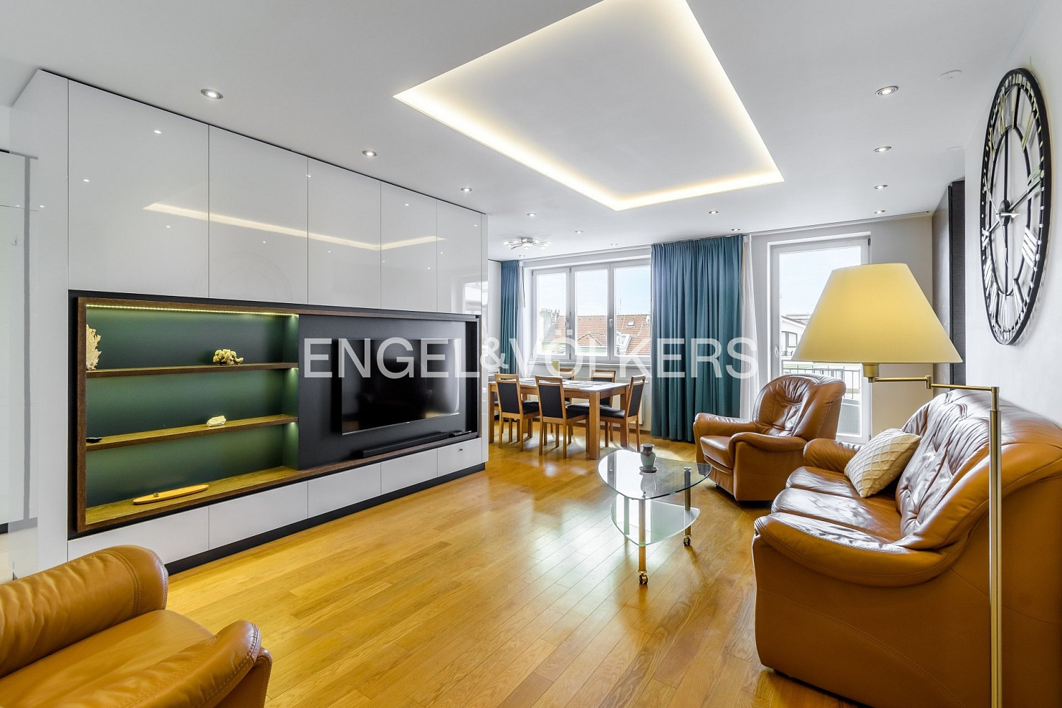 Pronájem bytu 4+kk 140 m²