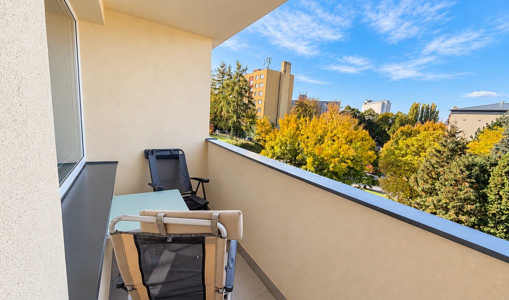 Pronájem bytu 3+1 74 m², Opava – náhled fotky 9