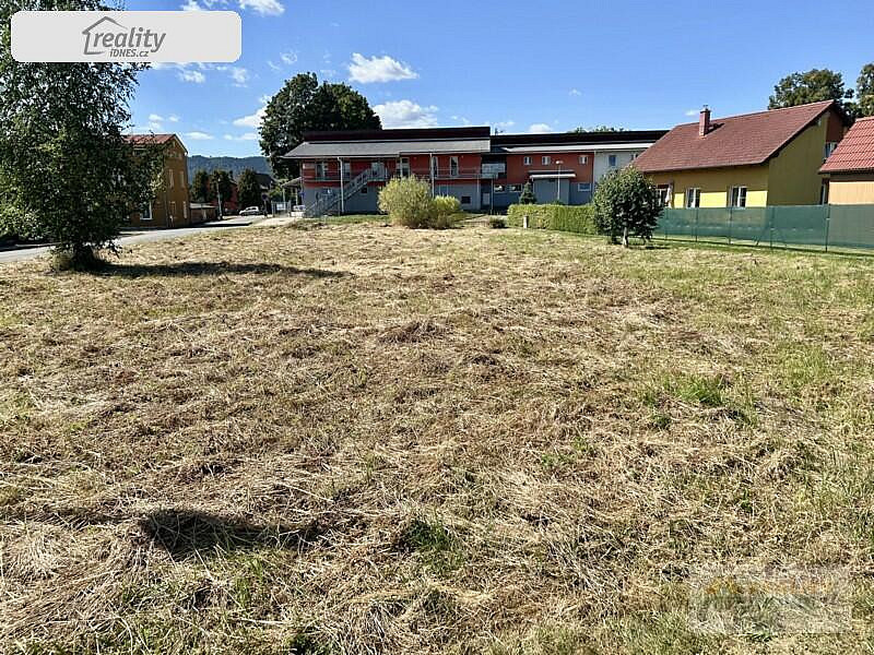 Prodej stavebního pozemku 1 404 m² – fotografie 4