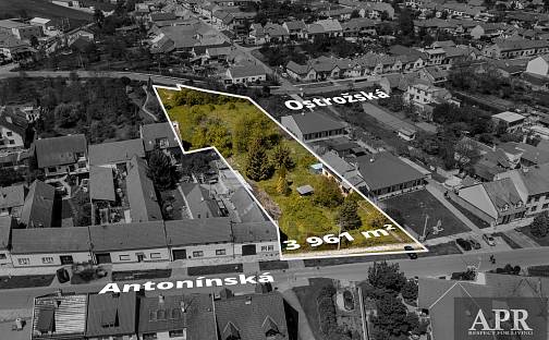 Prodej stavebního pozemku 3 961 m², Hluk, okres Uherské Hradiště