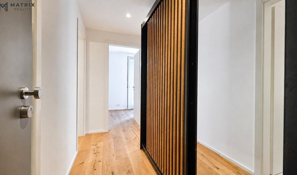 Pronájem bytu 2+kk 52 m², Praha – náhled fotky 7