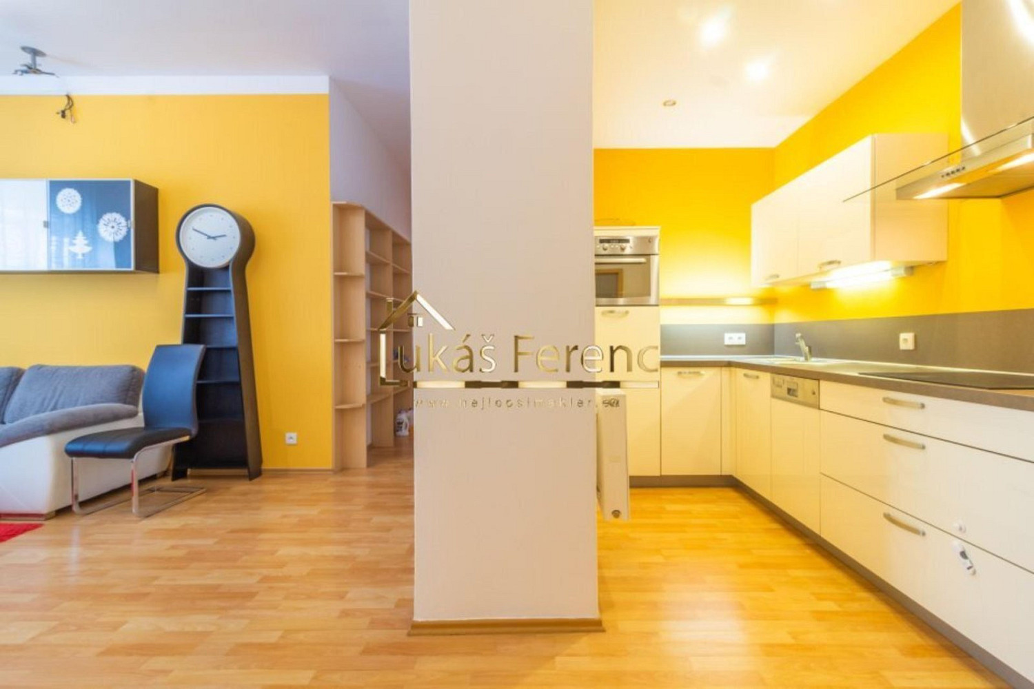 Pronájem bytu 2+kk 53 m² – fotografie 4