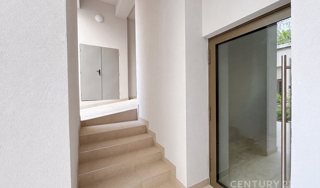 Prodej bytu 1+kk 15 m², Praha – náhled fotky 9