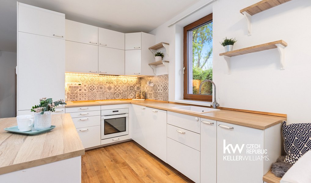 Prodej domu 145 m² s pozemkem 723 m², Zlonín – náhled fotky 6
